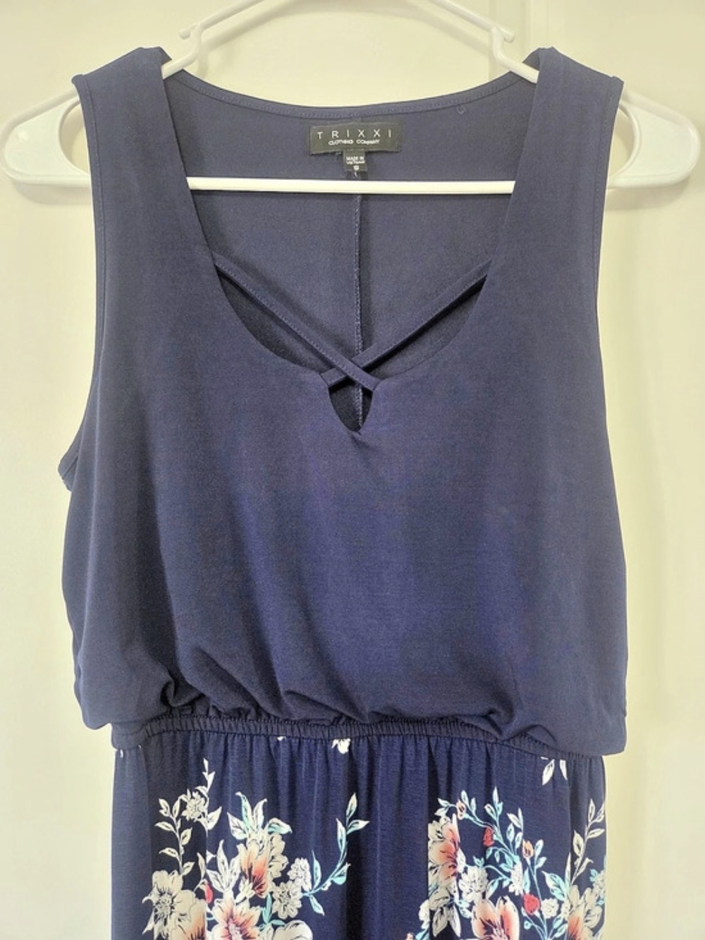 Trixxi Floral Maxi Dress in Blue Size Small Like New